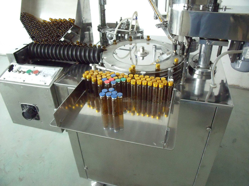 Oral liquid filling machine 